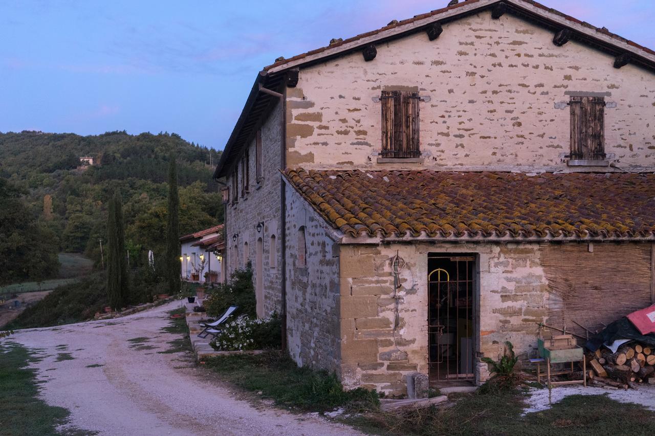 Agriturismo L'Oca Blu Ξενοδοχείο Γκούμπιο Εξωτερικό φωτογραφία